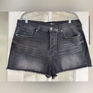 EUC 7 for all Mankind Monroe Cut Off Women’s Black Denim Shorts